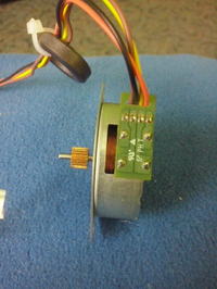 Schemat połączeń silnika krokowego do Arduino - jak uruchomić?