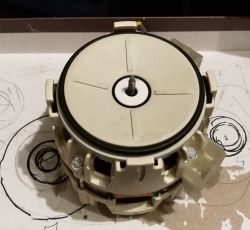 Zmywarka IKEA RENLING DW60 - Awaria i naprawa wirnika pompy myjacej.