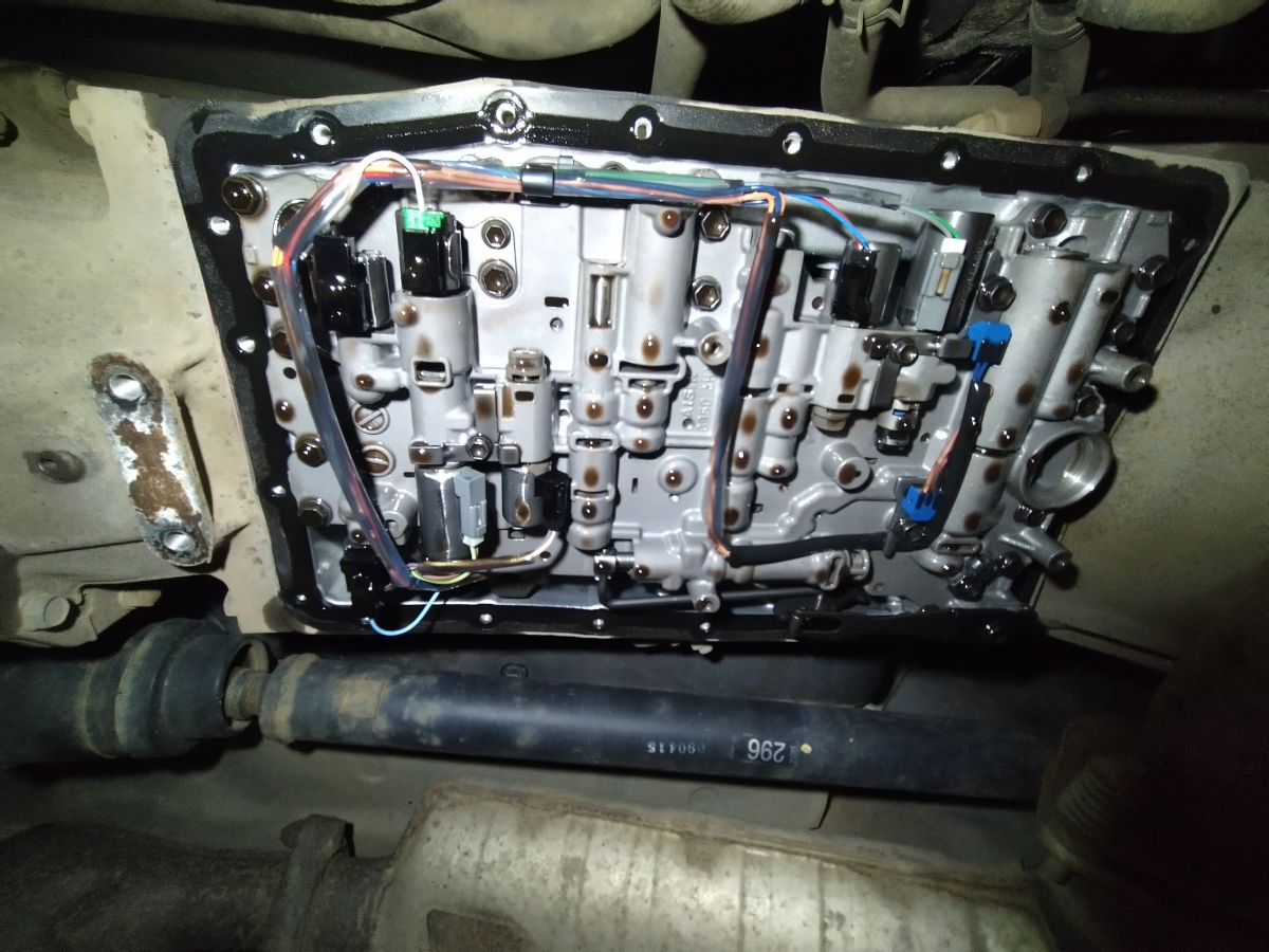 Mitsubishi Pajero IV P0757 ASB V5AWF błąd elektrozaworu