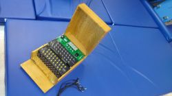 Elektroniczna wersja maszyny szyfrującej Enigma w hołdzie Polskim Kryptologom Elektroniczna wersja maszyny szyfrującej Enigma w hołdzie Polskim Kryptologom
