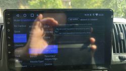 Ekran radia Android w aucie z ustawieniami CANbus i listą modeli Fiat Ducato oraz Tipo/Mobi