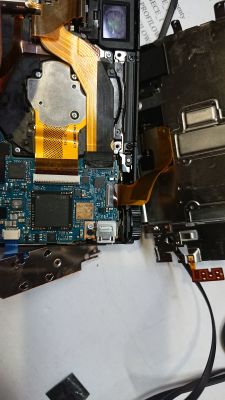 Aparat Sony HX80 nagle się nie włącza Aparat Sony HX80 nagle się nie włącza