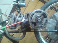 Rower z silnikiem spalinowym Rower z silnikiem spalinowym