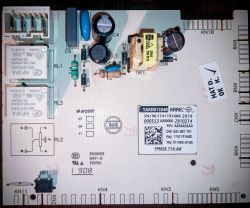 Moduł sterujący zmywarki Beko DIS 28120 z widocznymi wypalonymi ścieżkami drukowanymi