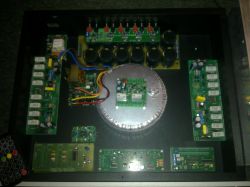TERMINATOR-T1000-Holton 2*400 W z Bluetooth oraz IRD-ą TERMINATOR-T1000-Holton 2*400 W z Bluetooth oraz IRD-ą
