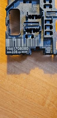 Jaki przekaźnik 53ND10-Y w BSM L08 9661708080 odpowiada za pompę paliwa?