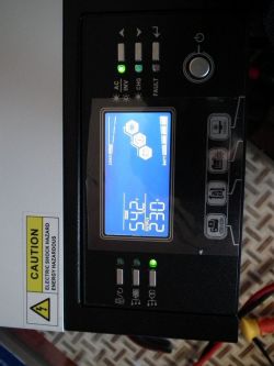 Sprzedam - Inwerter off-grid AC 5500W 48V 6000W PV po tuningu...