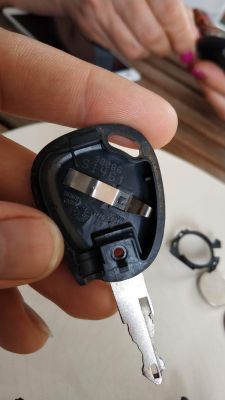 Generowanie kodu immo dla Renault Scenic - kluczyk S1050 8003 cklbv9641, VFIJAOF05157885784