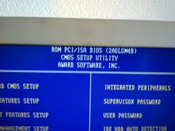 Jak podkręcić Pentium III przez taktowanie szyny w BIOS?