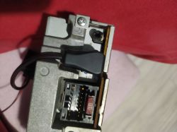 Witam mam problem z wyjęciem wtyczki ip bus z radia pioneer deh-p5700mp