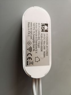 Combination of 20m of LED rgb + tunable white tape under one driver Combination of 20m of LED rgb + tunable white tape under one driver