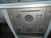 CDR2005 VDO - Jak mozna wymienic je na inne radio(nieoryginalne opla) CDR2005 VDO - Jak mozna wymienic je na inne radio(nieoryginalne opla)