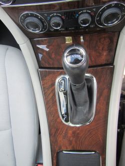 Mercedes W203 2.2 CDI Automat - brak reakcji na kluczyk, błędy B1103 i B1101, zablokowana skrzynia