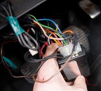 Identyfikacja alarmu w Peugeocie 306