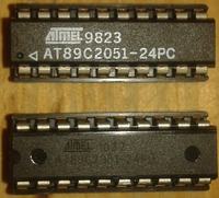 AT89C2051-24PU brak reakcji na reset po zaprogramowaniu PIP04