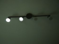 Mój sposób na naprawę lampy LED Mój sposób na naprawę lampy LED
