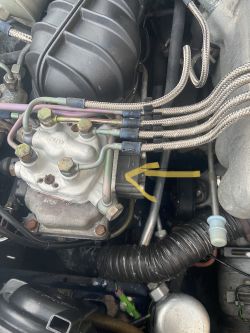 Audi 100 Benzyna 2.0: Wysokie obroty silnika, kod błędu 01257, zawór biegu jałowego