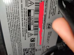 Samsung QE55Q67AAUXXH: Correct Screw Size for Wall Mounting?