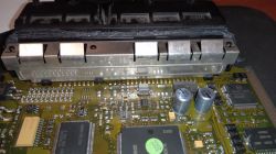 Co to za blaszka w ECU i jaka jest jej funkcja?