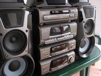 Jak podłączyć urządzenia do wieży