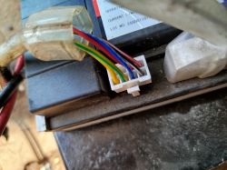 Schemat podłączenia sterownika BLDC 60V bez opisu przewodów, brak 5V na manetce