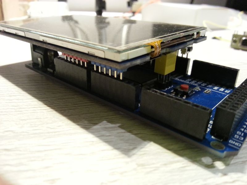 [Rozwiązano] Kiedy podłączyłem ekran do arduino to jest tylko white screen!