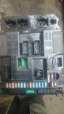 Rozpiska pinów BSI dla Peugeot 307 2002 2.0 HDI - komunikacja z systemami