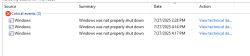 Zrzut ekranu z Podglądu niezawodności pokazujący 3 krytyczne błędy wyłączenia systemu Windows.