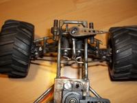 Samochód zdalnie sterowany DIY