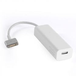 Ładowarka samochodowa do ciężarówki dla Macbook Air z 2017 roku.