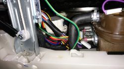 Zmywarka LG D1484BF błąd Drainage Error (0E) z nową i starą pompą.