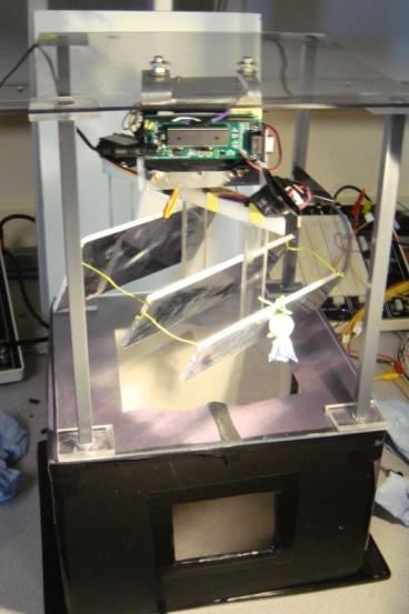 Heliostat do oświetlania pomieszczeń