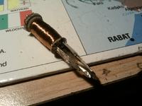 Paralizator (zabawka) w długopisie