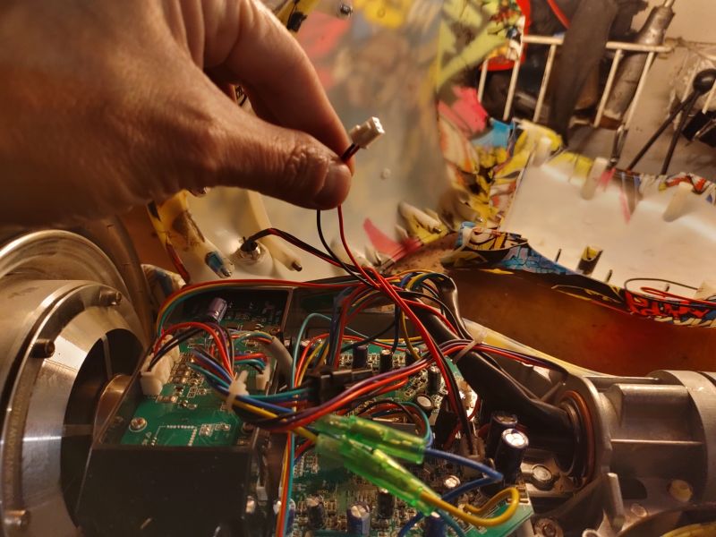 Nieaktywna połowa deskorolki (hoverboard) Jomo Electronics - diagnoza awarii