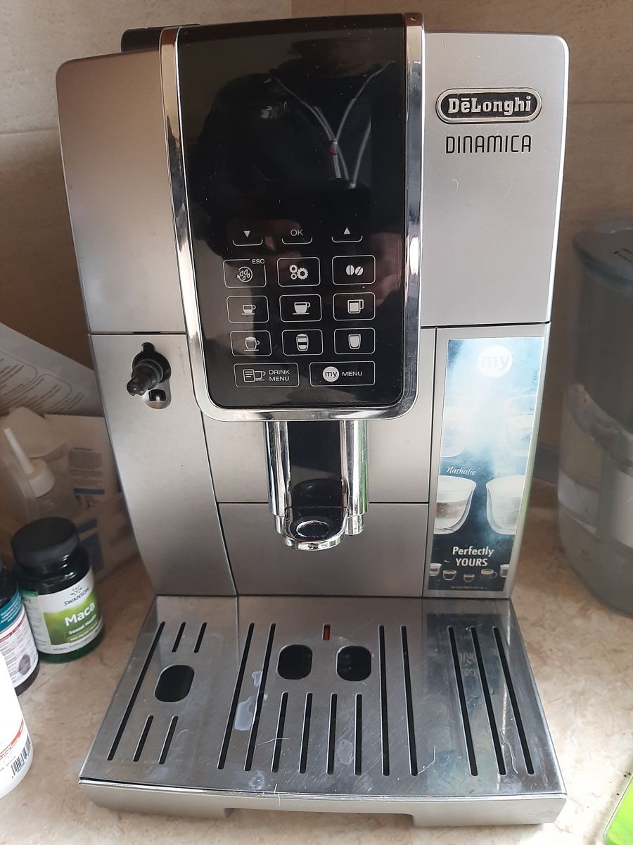 Delonghi Dinamica B d Zbyt drobno zmielona kawa