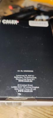 Calex Device Packaging with Article Number 5202000300 Calex product packaging with article number 5202000300.