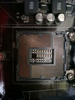 Czarny ekran po wymianie części w PC - Asus H81M-P, i5-4590, HyperX 8GB