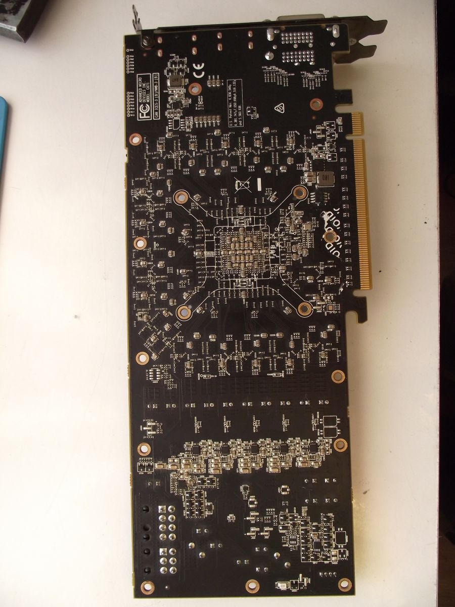 [Rozwiązano] XFX R9 290X 8Gb: Nie startuje sekcja zasilania, wysokie ...
