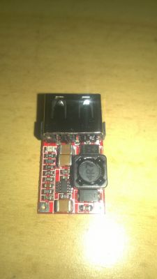 Jak rozpoznać bieguny na przetwornicy 12V-24V na 5V?