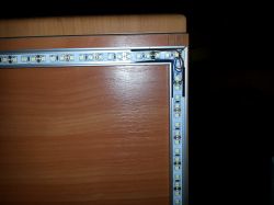 SGL8022W - prosta, dotykowa aplikacja oświetlenia szafki w kuchni SGL8022W - prosta, dotykowa aplikacja oświetlenia szafki w kuchni