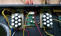 Ma³y wzmacniacz stereo 2x30W w klasie AB. Ma³y wzmacniacz stereo 2x30W w klasie AB.
