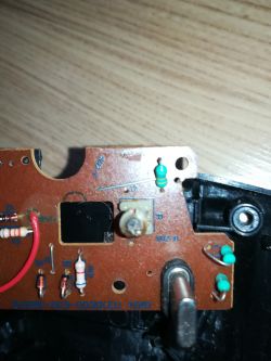 Auto RC nie reaguje na pilota - ogniwa 18650 zamiast baterii 9,6V