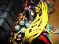 Topower model: TOP 526 P6 420W włącza się z dużym opóznieniem.
