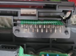 PlayStation 4 - Pad ładuje, nie reaguje. Winna taśma? Gdzie znaleźć pasującą?