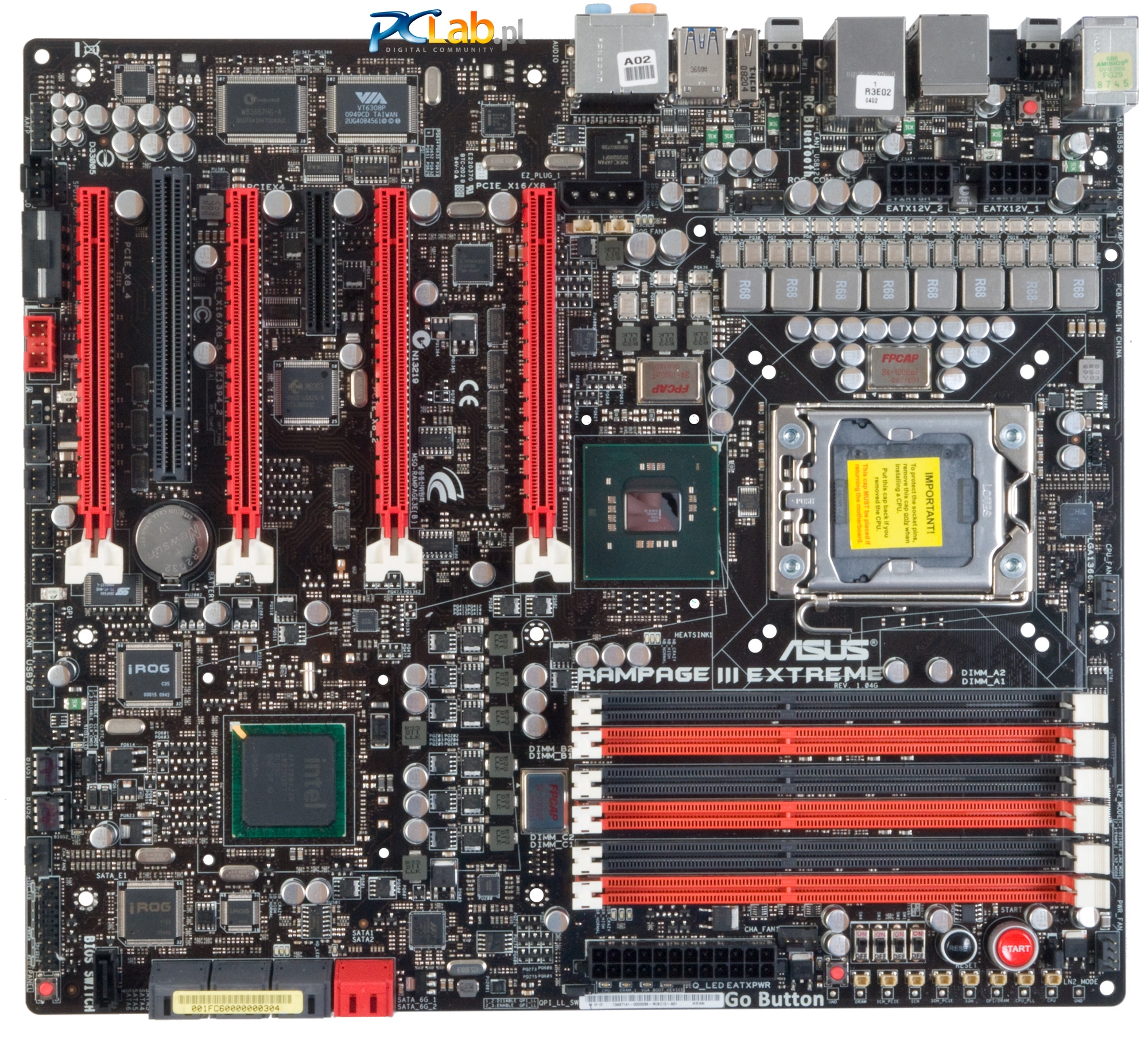 Поддерживает ли материнская. ASUS Rampage extreme x48. ASUS Rampage III extreme. Материнская плата extreme 3. ASUS Rampage extreme 775 Xeon.