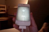 iPhone 4s ciepły, brak reakcji - brak obrazu, brak dźwięku, iTunes wykrywa