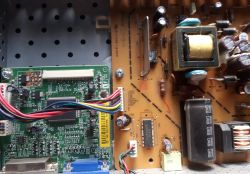 Monitor nie wyświetla - Monitor nie wyświetla części obrazu