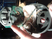 Kompaktowe złącze 6-pin do ochronników słuchu i radiostacji, max 15mm szerokości