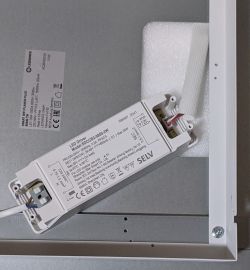 LEDVANCE SMART+ PLANON PLUS Driver LEDVANCE LED driver connected to an LED panel.
