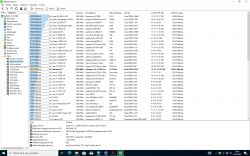 Zrzut ekranu z wynikami testów AIDA64 dla różnych procesorów i płyt głównych.
